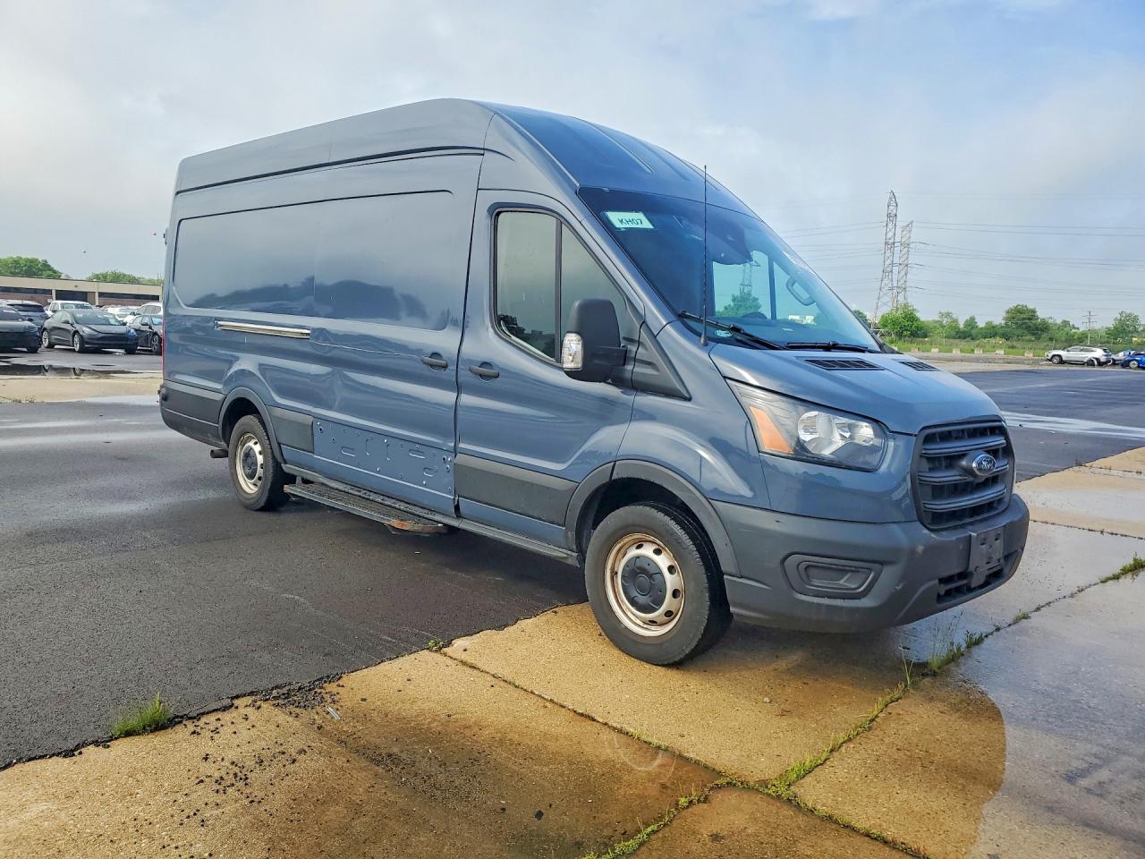 Ford Transit T-250