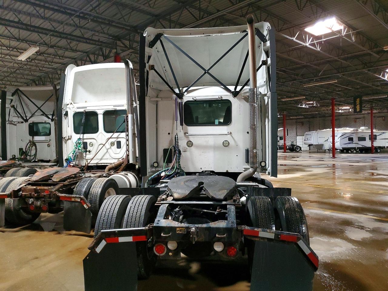 Peterbilt 579