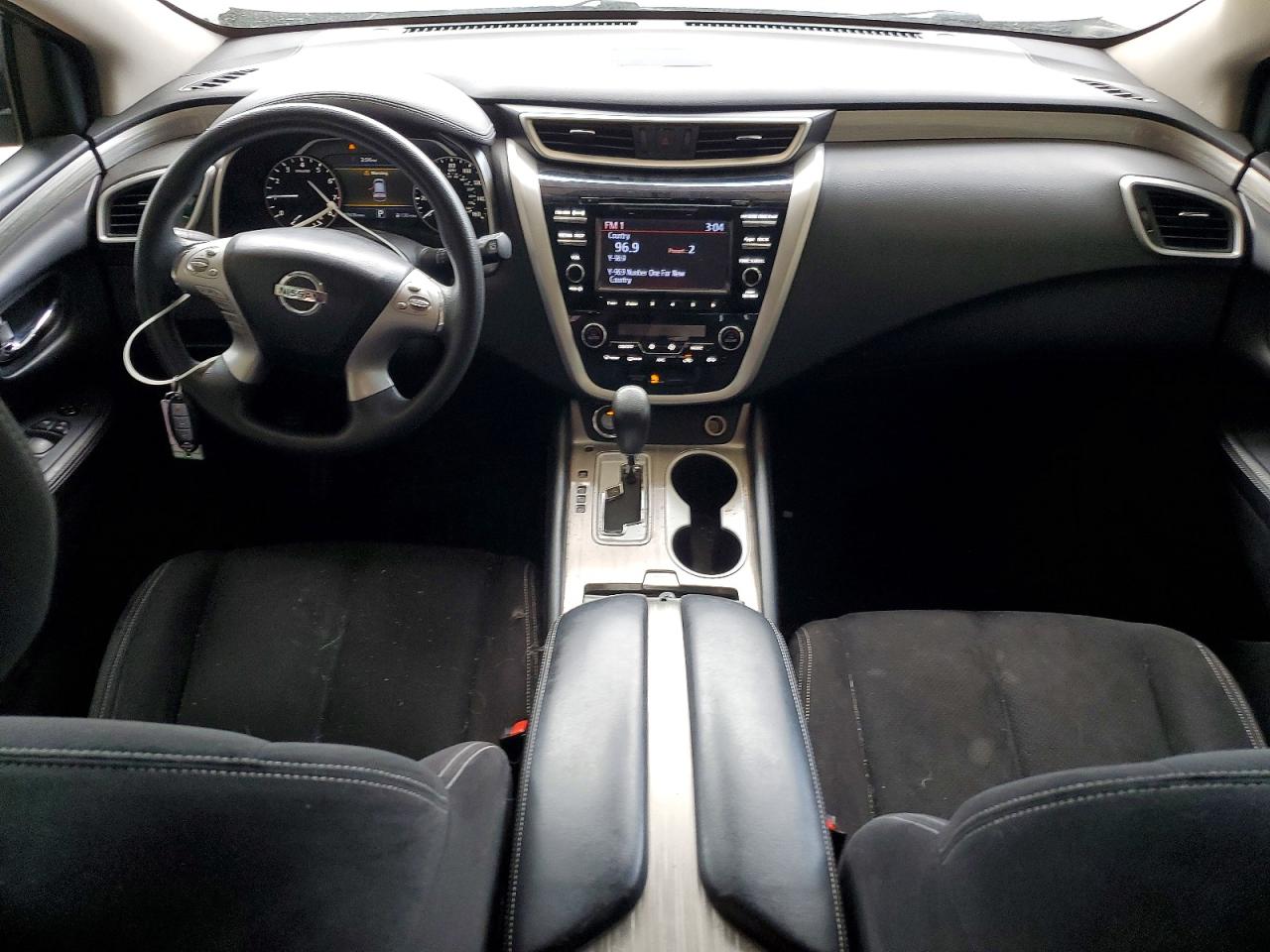 Nissan Murano S