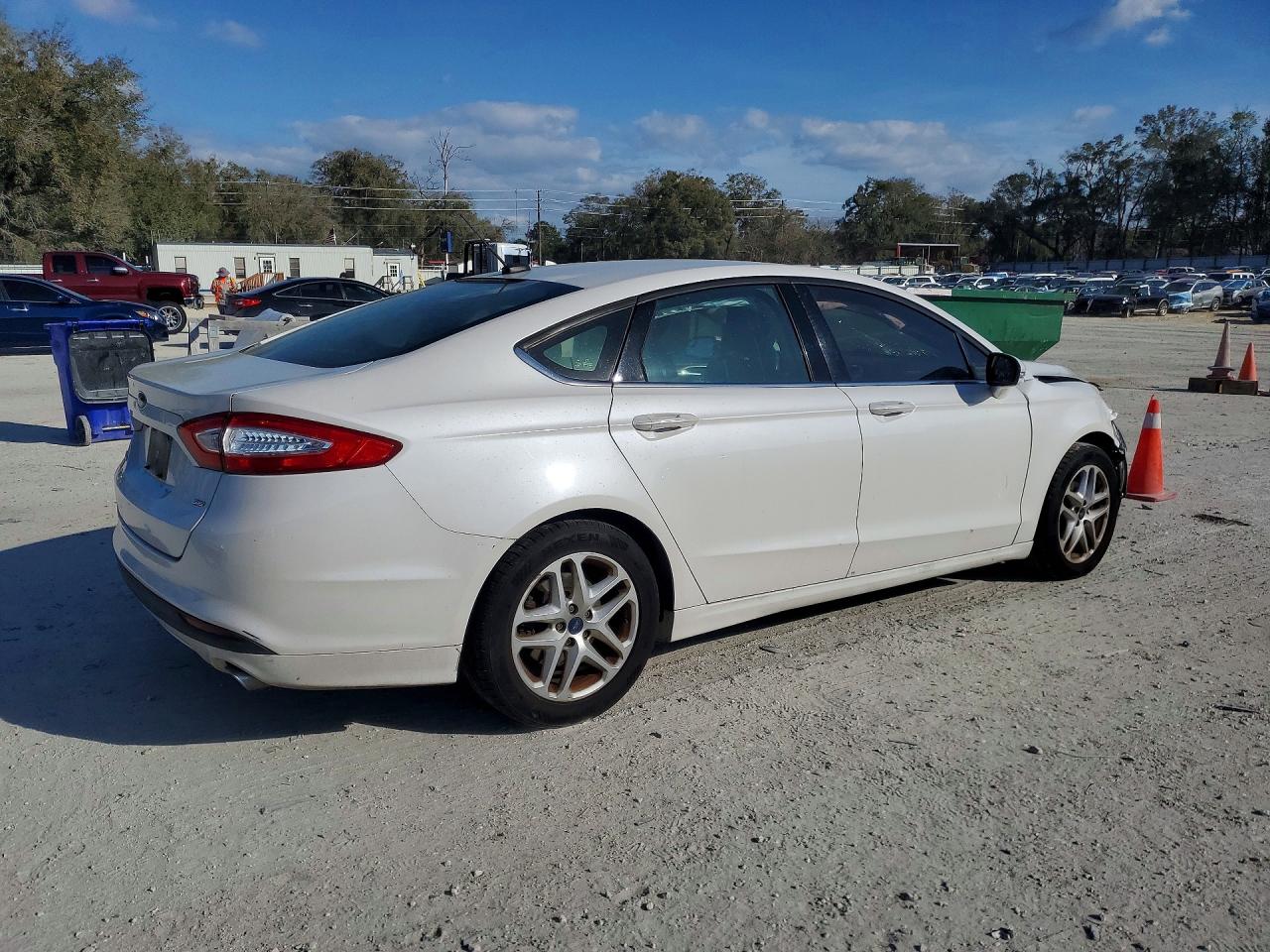 Ford Fusion Se
