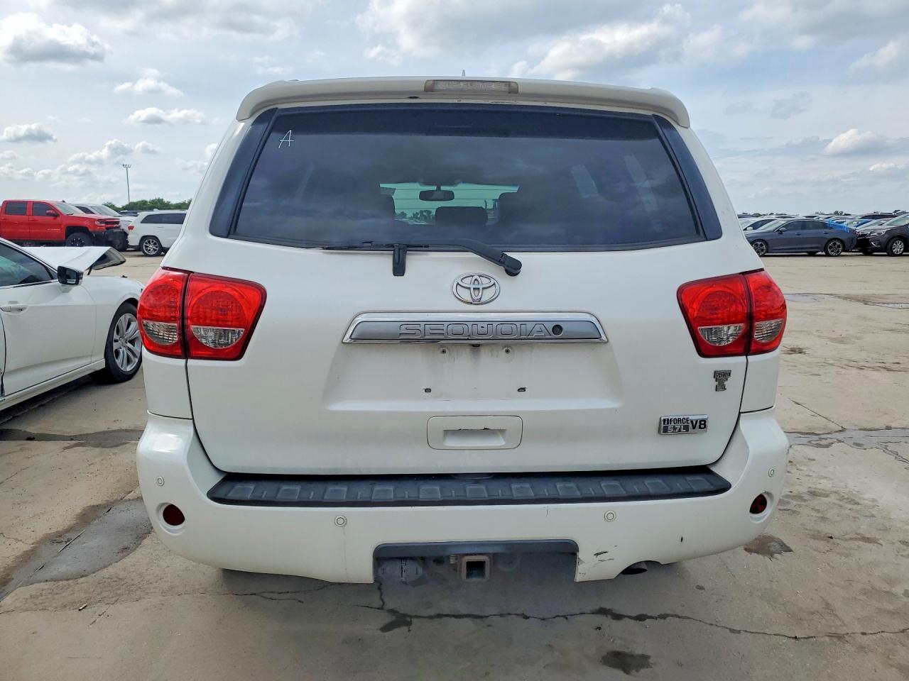 Toyota Sequoia Platinum