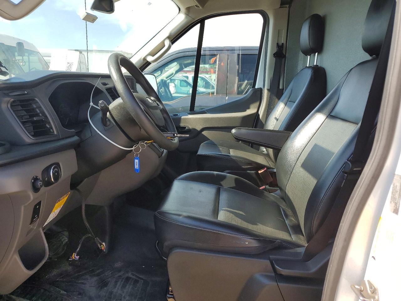 Ford Transit T-250