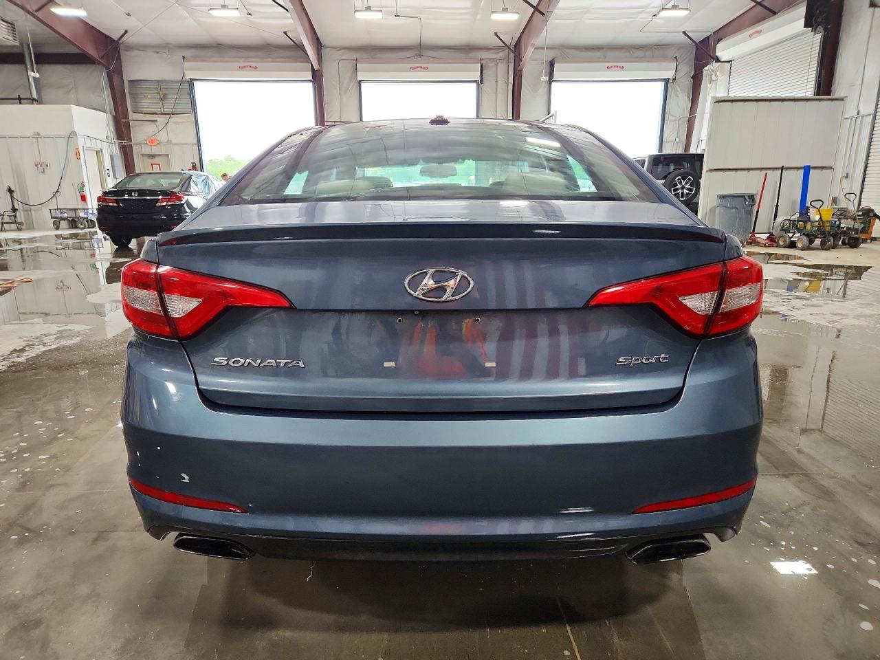 Hyundai SONATA Sport
