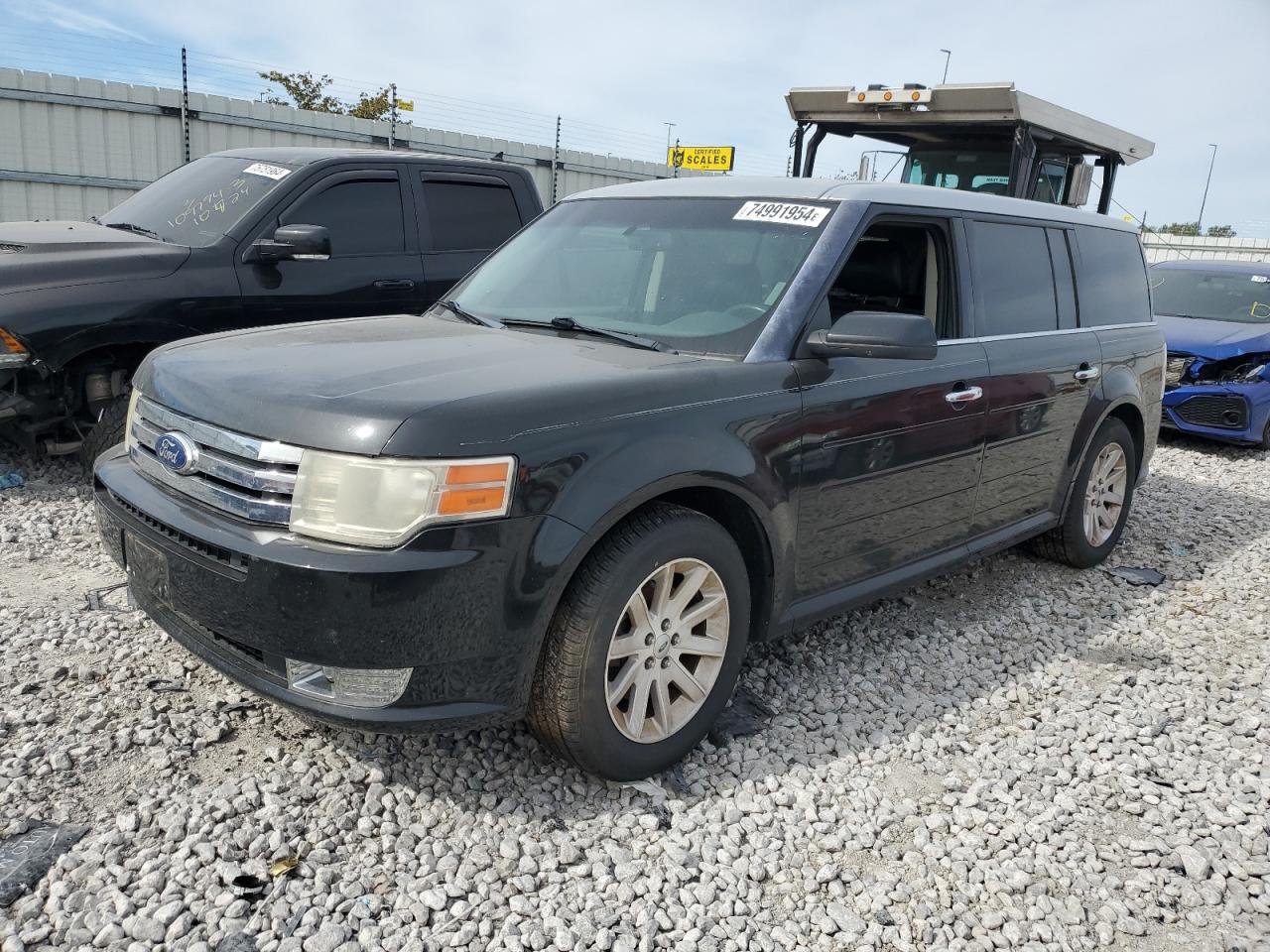 Salvage Ford Flex Image