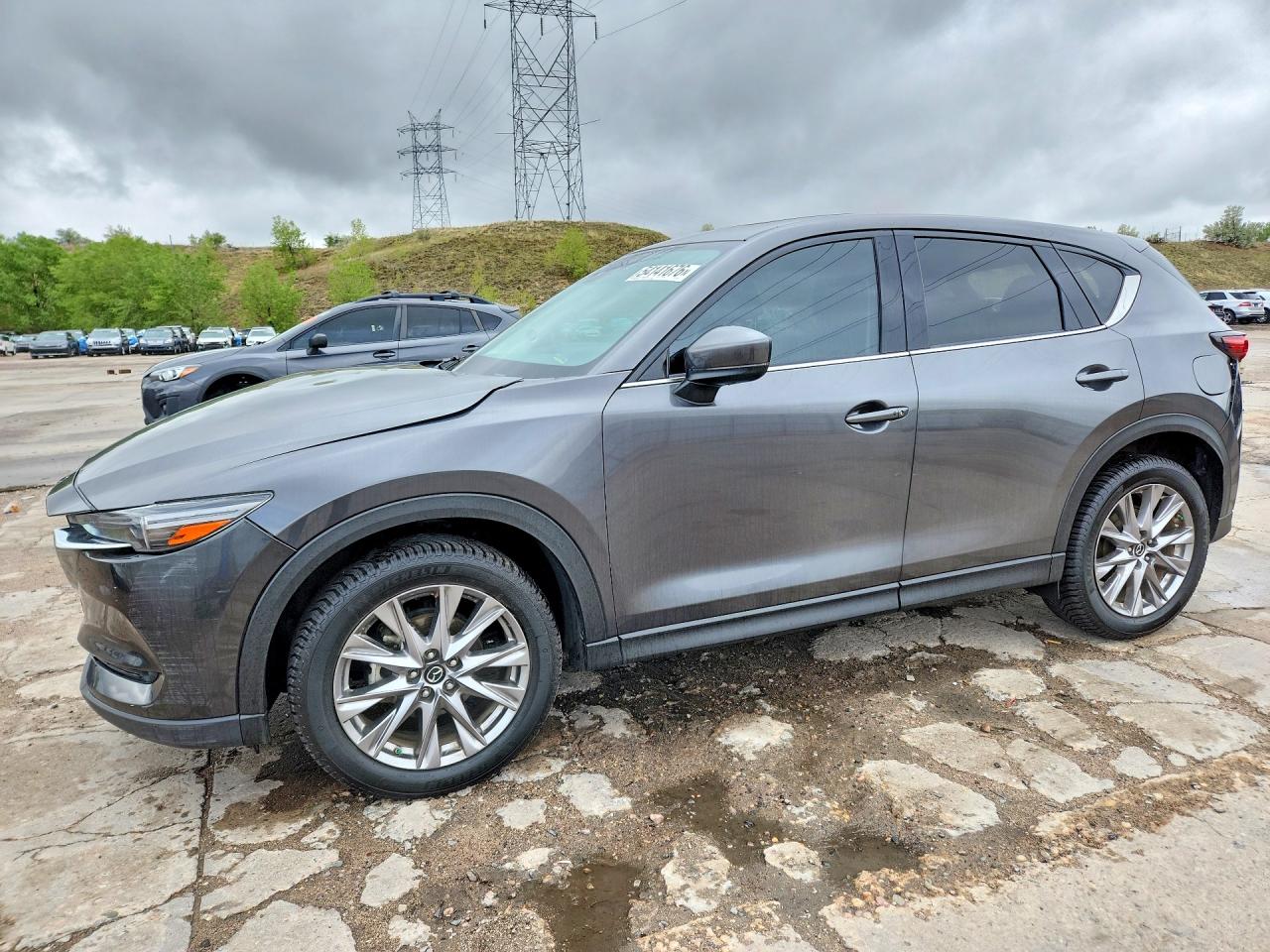 Salvage Mazda Cx Image