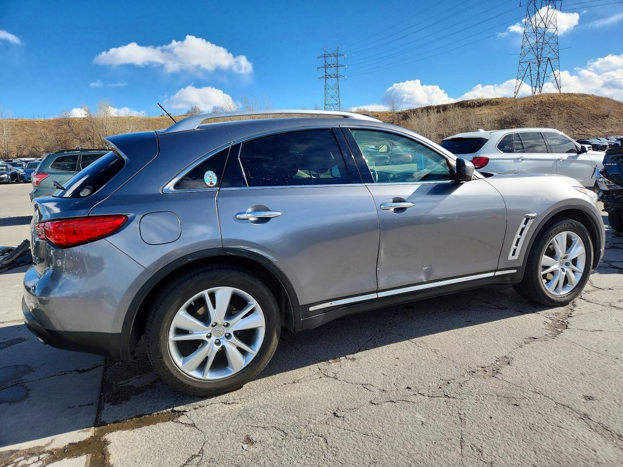 INFINITI Fx Base