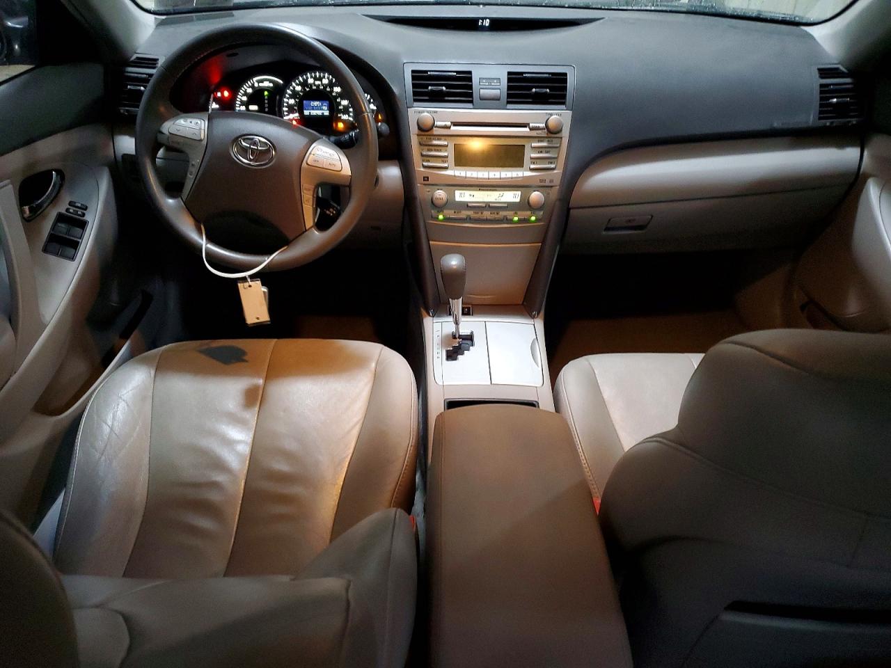 Toyota Camry Hybrid