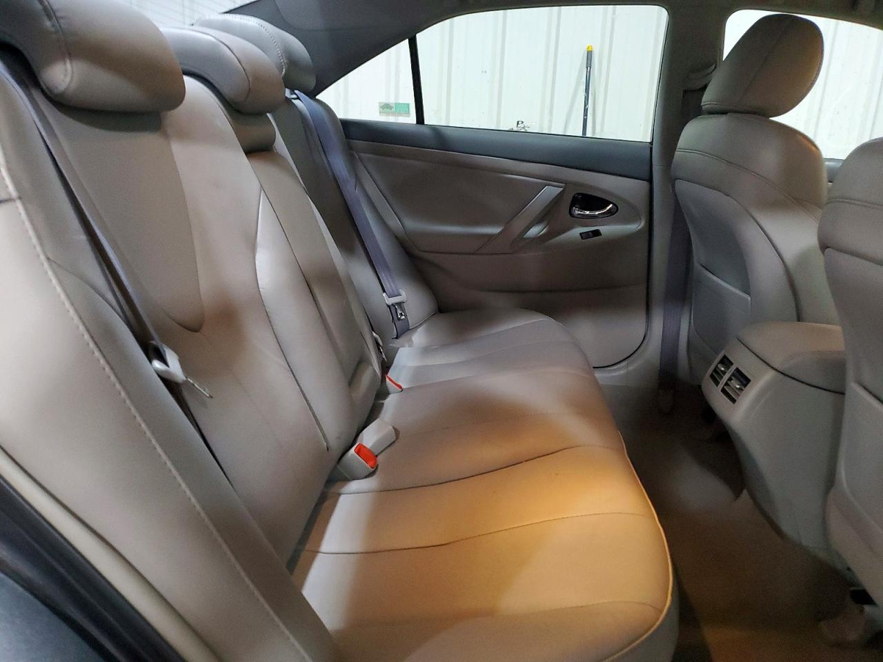 Toyota Camry Hybrid