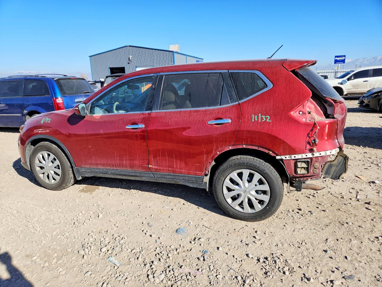 Nissan Rogue S