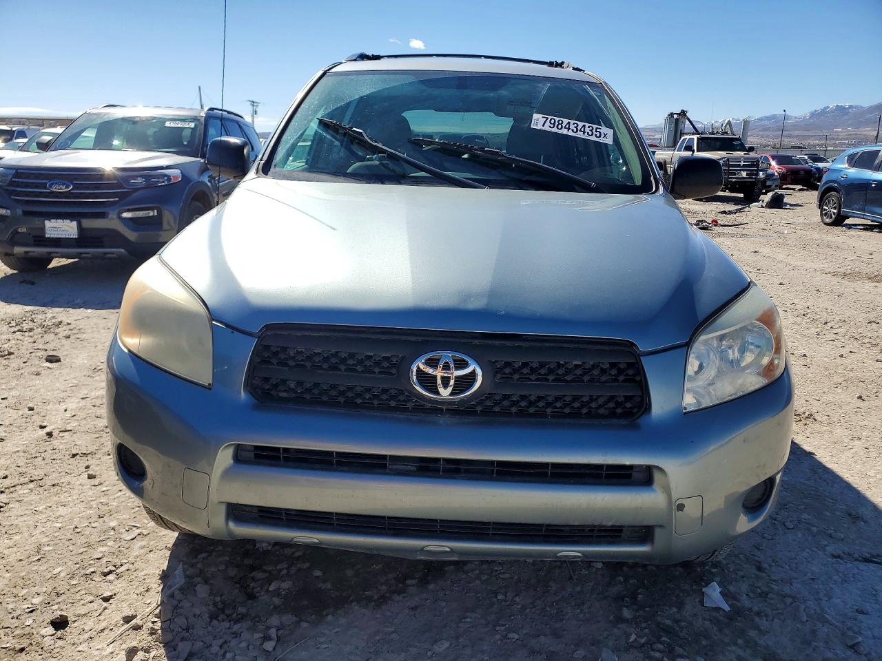 Toyota RAV4 Base