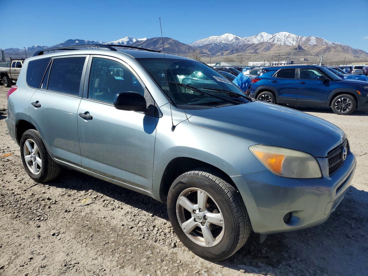 Toyota RAV4 Base
