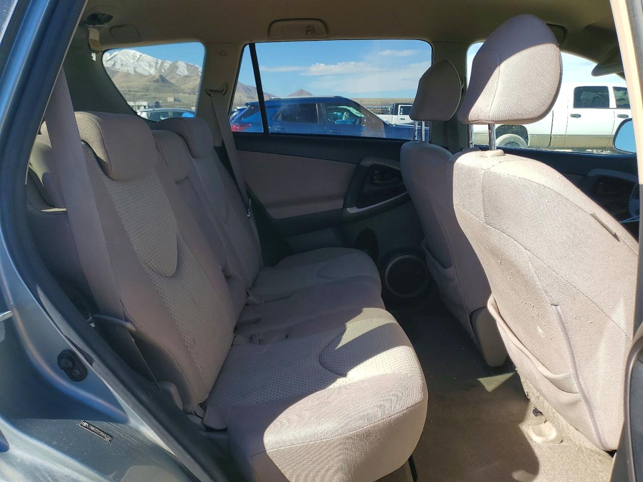 Toyota RAV4 Base
