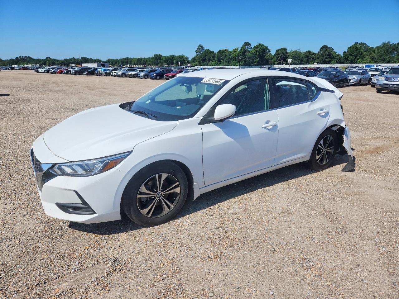 Salvage Nissan Sentra Image