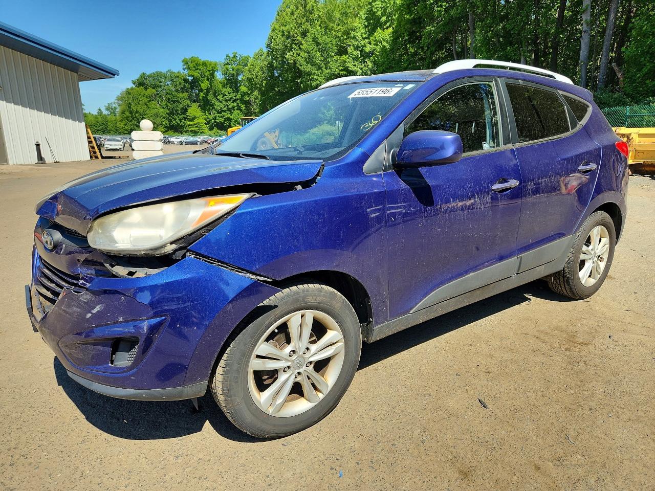 Salvage Hyundai TUCSON Image