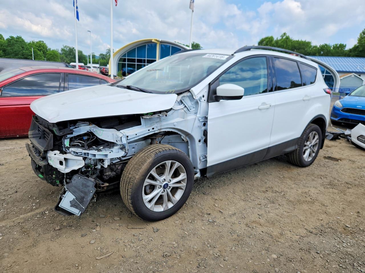 Salvage Ford Escape Image