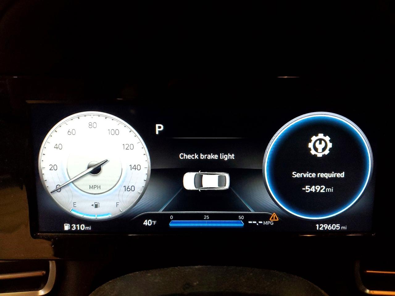 Hyundai ELANTRA Sel