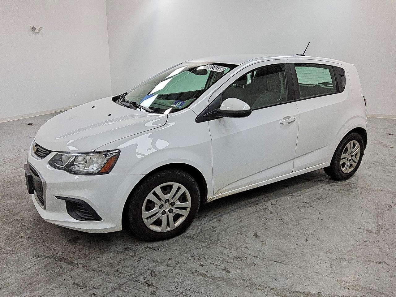 Salvage Chevrolet Sonic Image