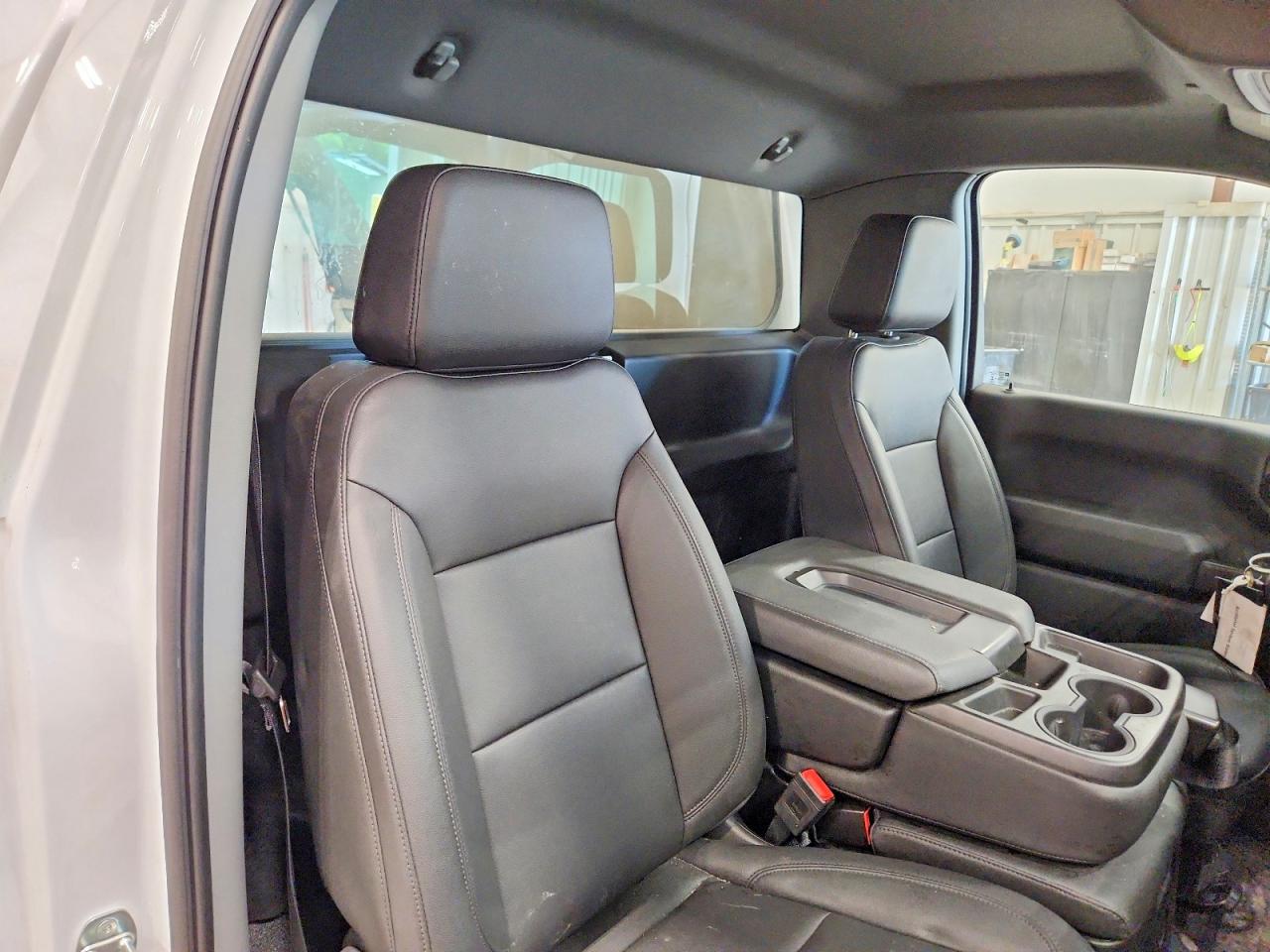 Chevrolet Silverado C1500