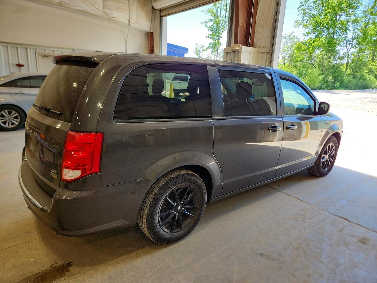 Dodge Caravan Gt