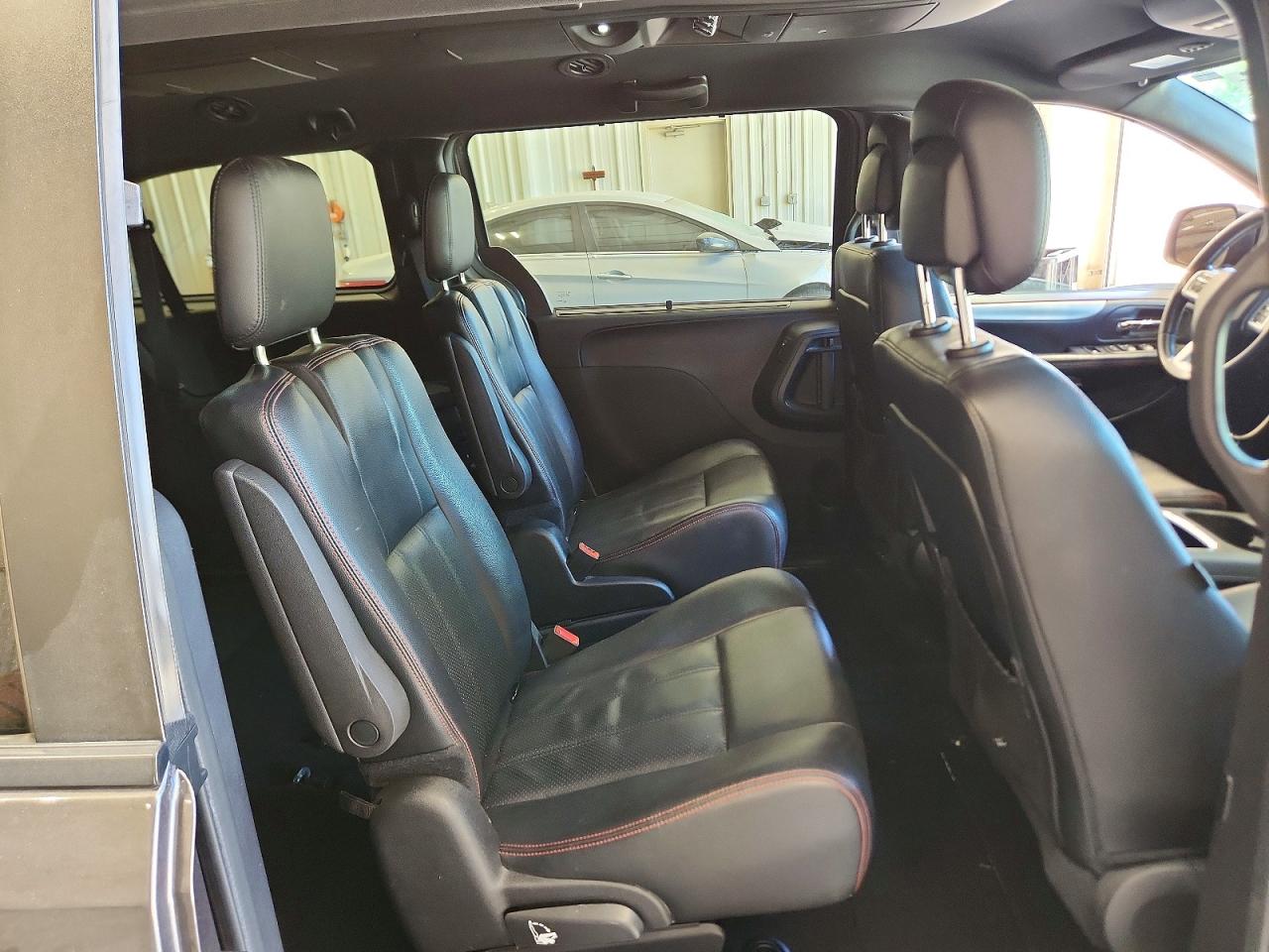 Dodge Caravan Gt