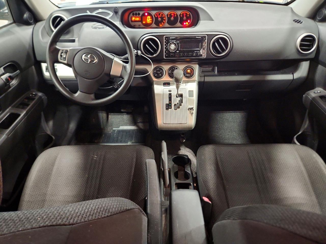 Toyota Scion Xb