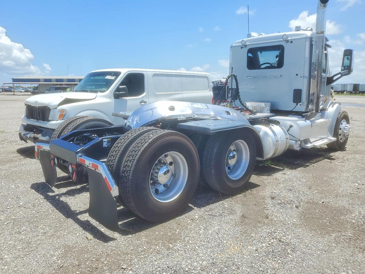 Peterbilt Trailer