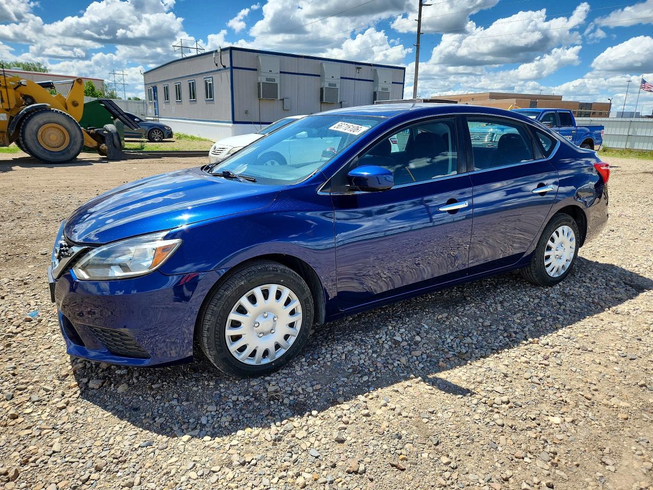 Salvage Nissan Sentra Image