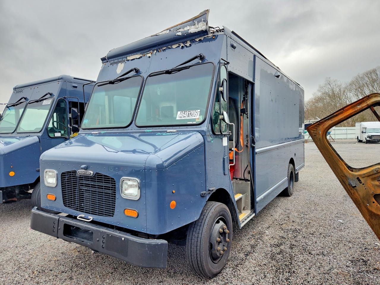 Salvage Freigliner Mt45 Chass Image