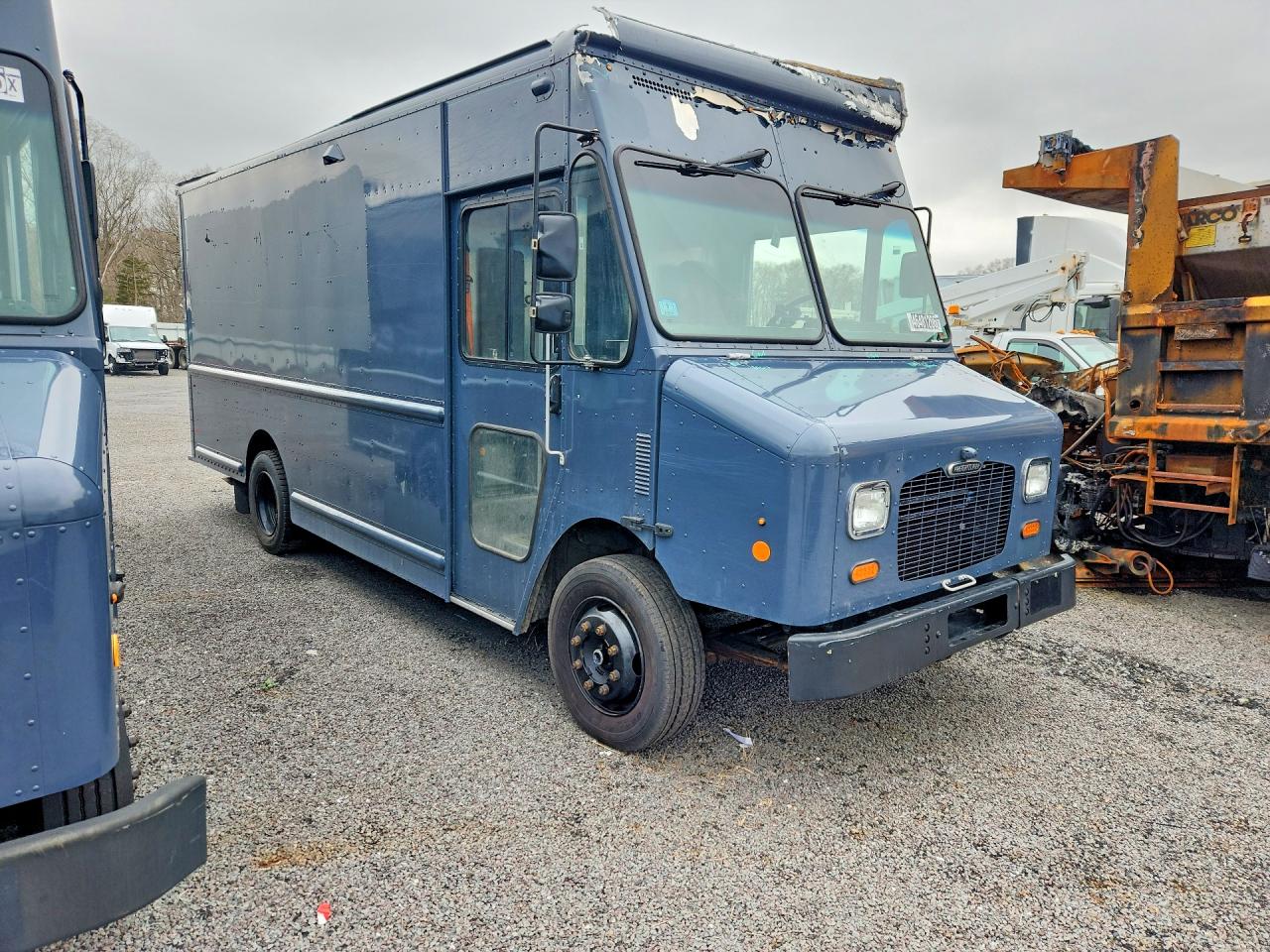 Freigliner Mt45 Chass