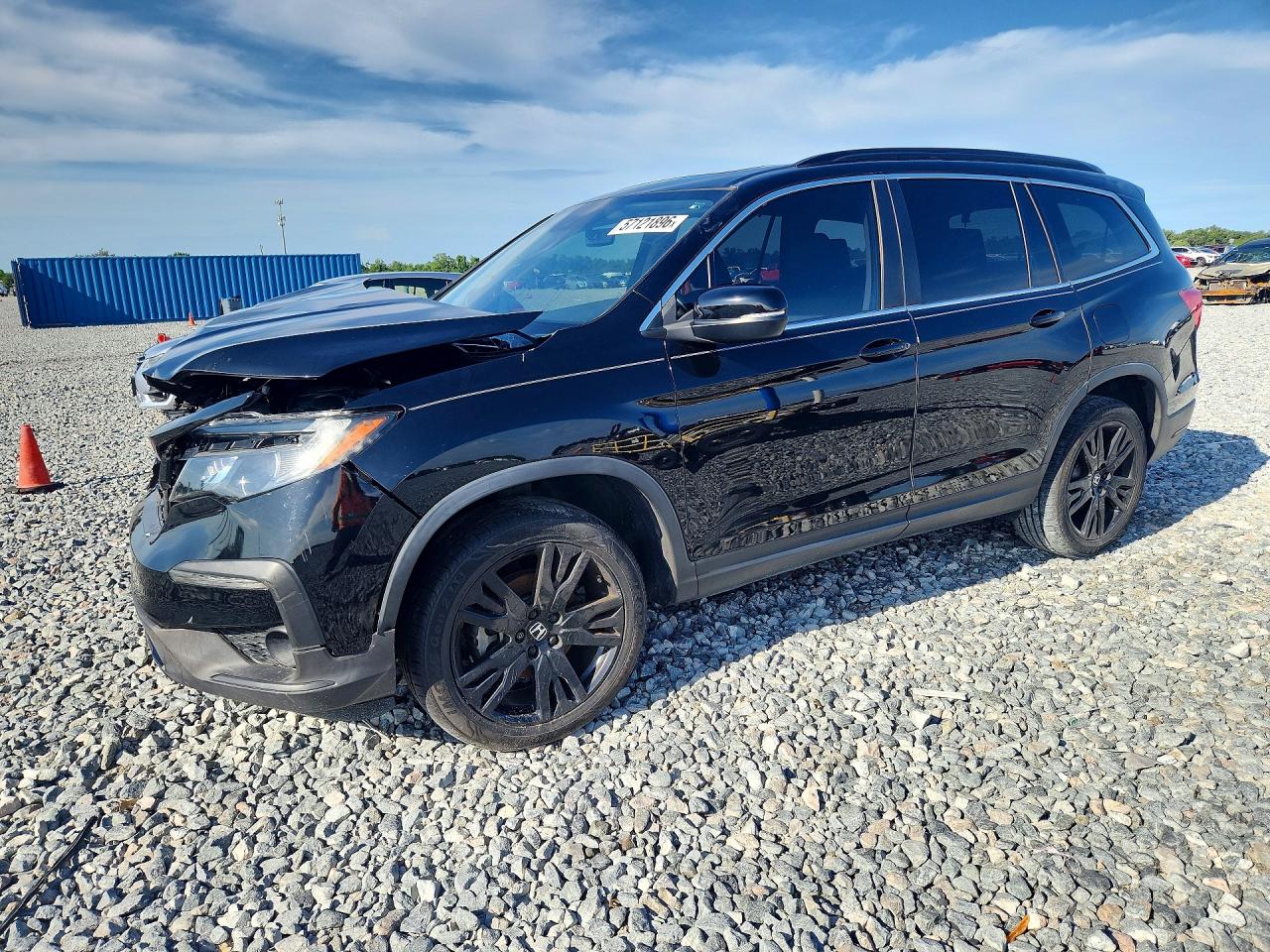 Salvage Honda Pilot Image