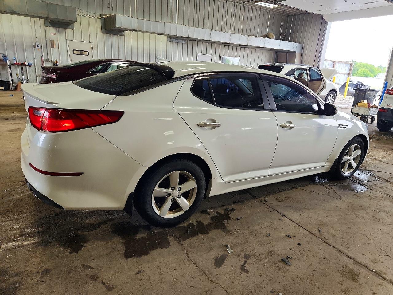 Kia Optima Lx