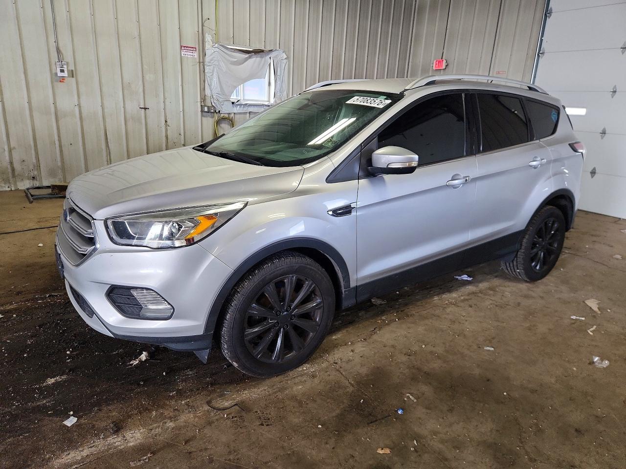 Salvage Ford Escape Image