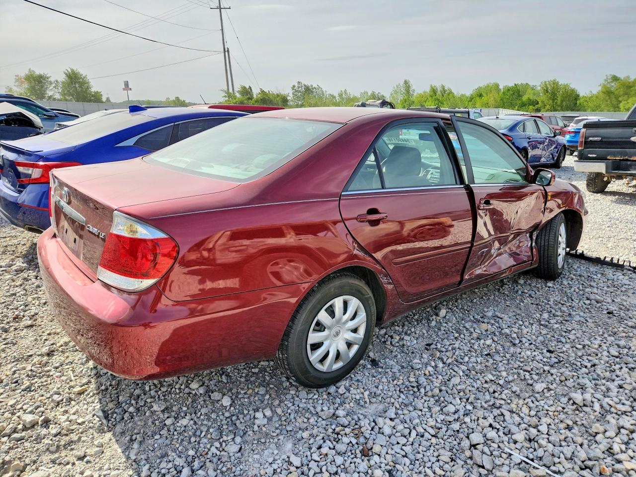 Toyota Camry Le