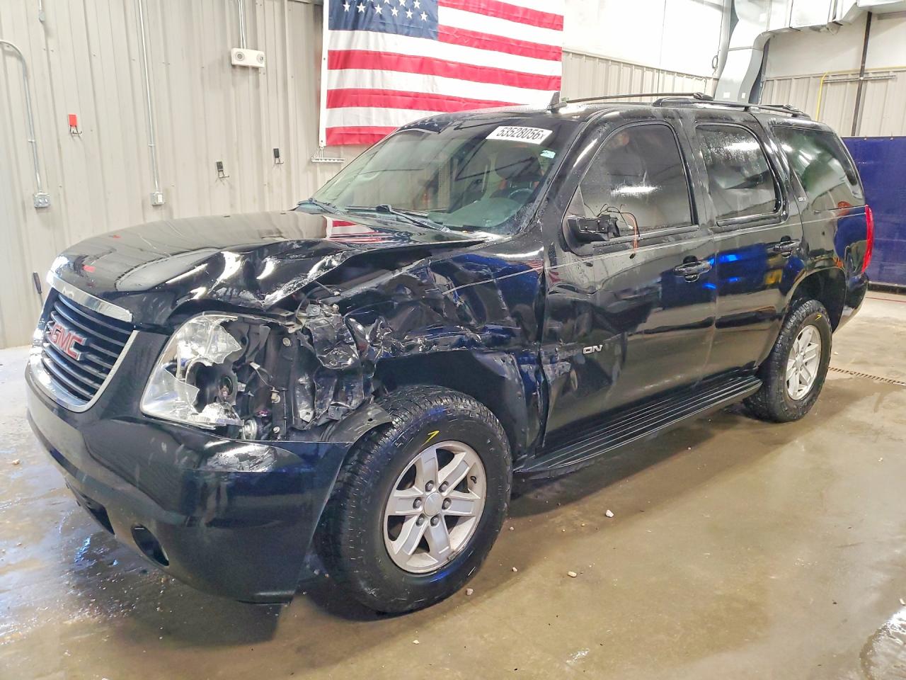 Salvage GMC Yukon Image
