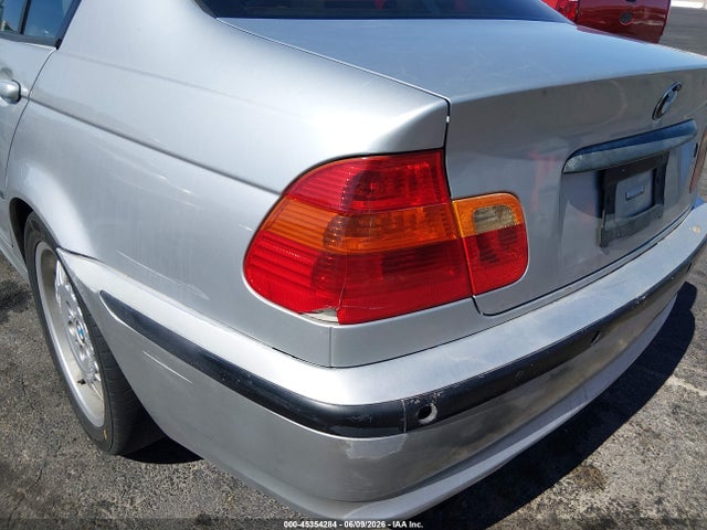 BMW 3 Series 325i