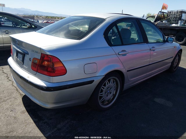BMW 3 Series 325i