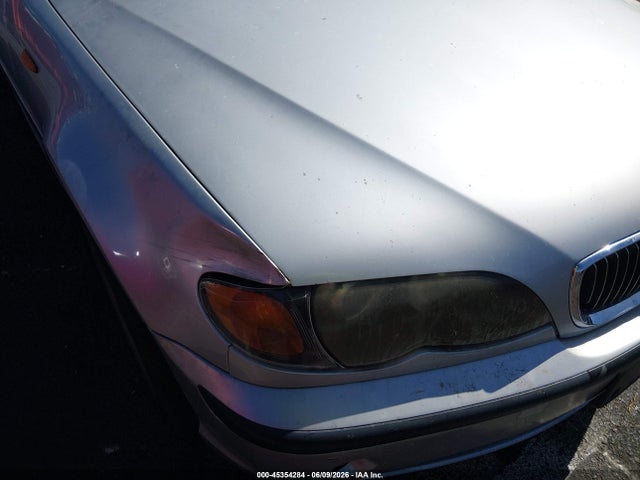 BMW 3 Series 325i