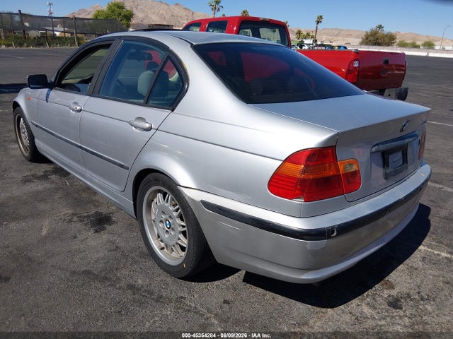 BMW 3 Series 325i