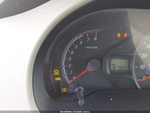 Toyota Sienna Le V6