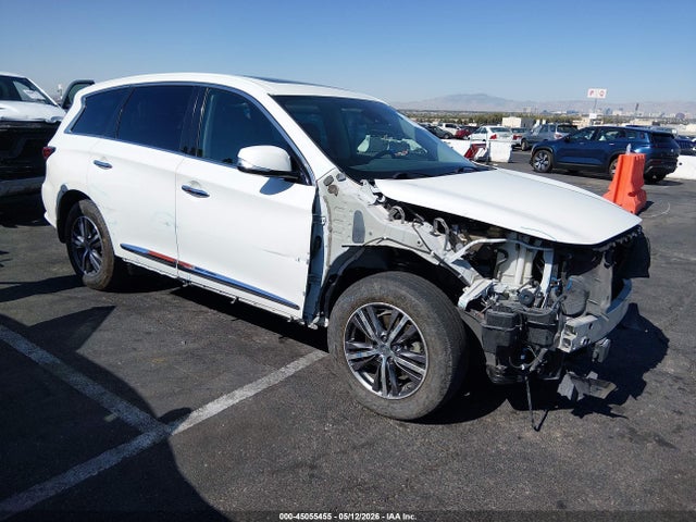 Salvage INFINITI Qx Image
