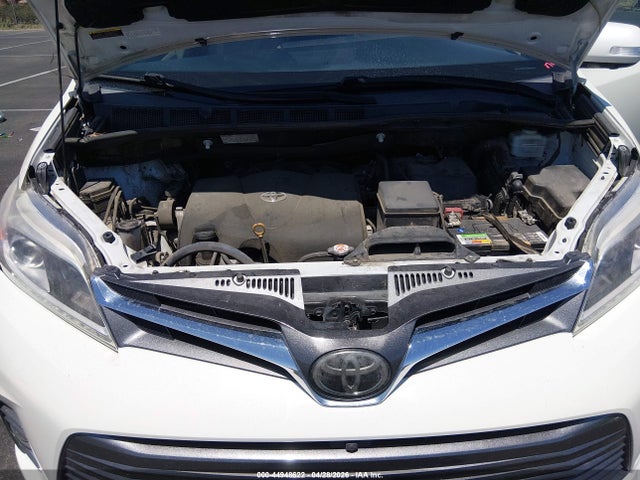 Toyota Sienna Limited Premium