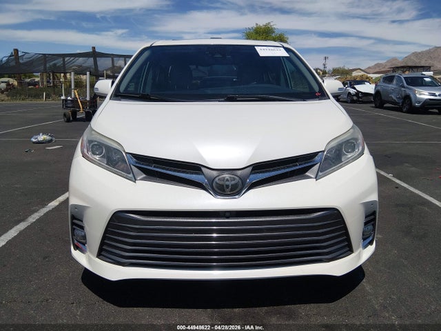 Toyota Sienna Limited Premium