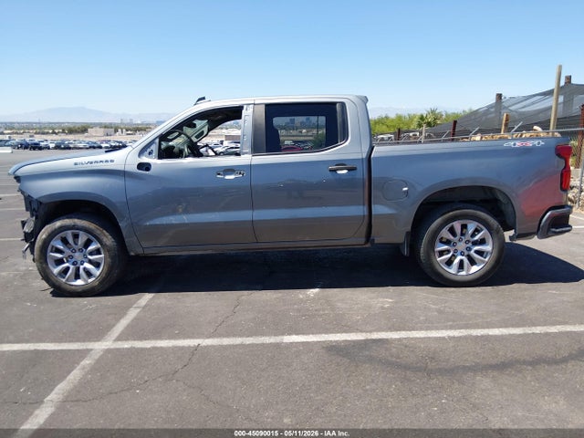 Chevrolet Silverado 1500 4wd  Short Bed Custom