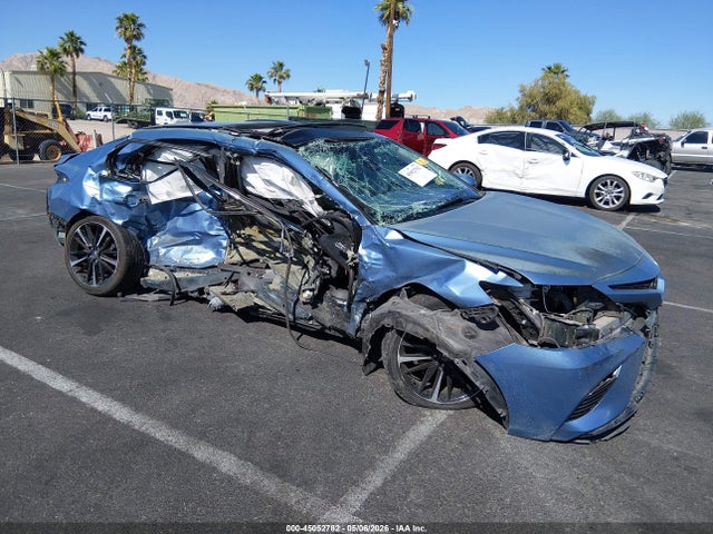 Salvage Toyota Camry Image