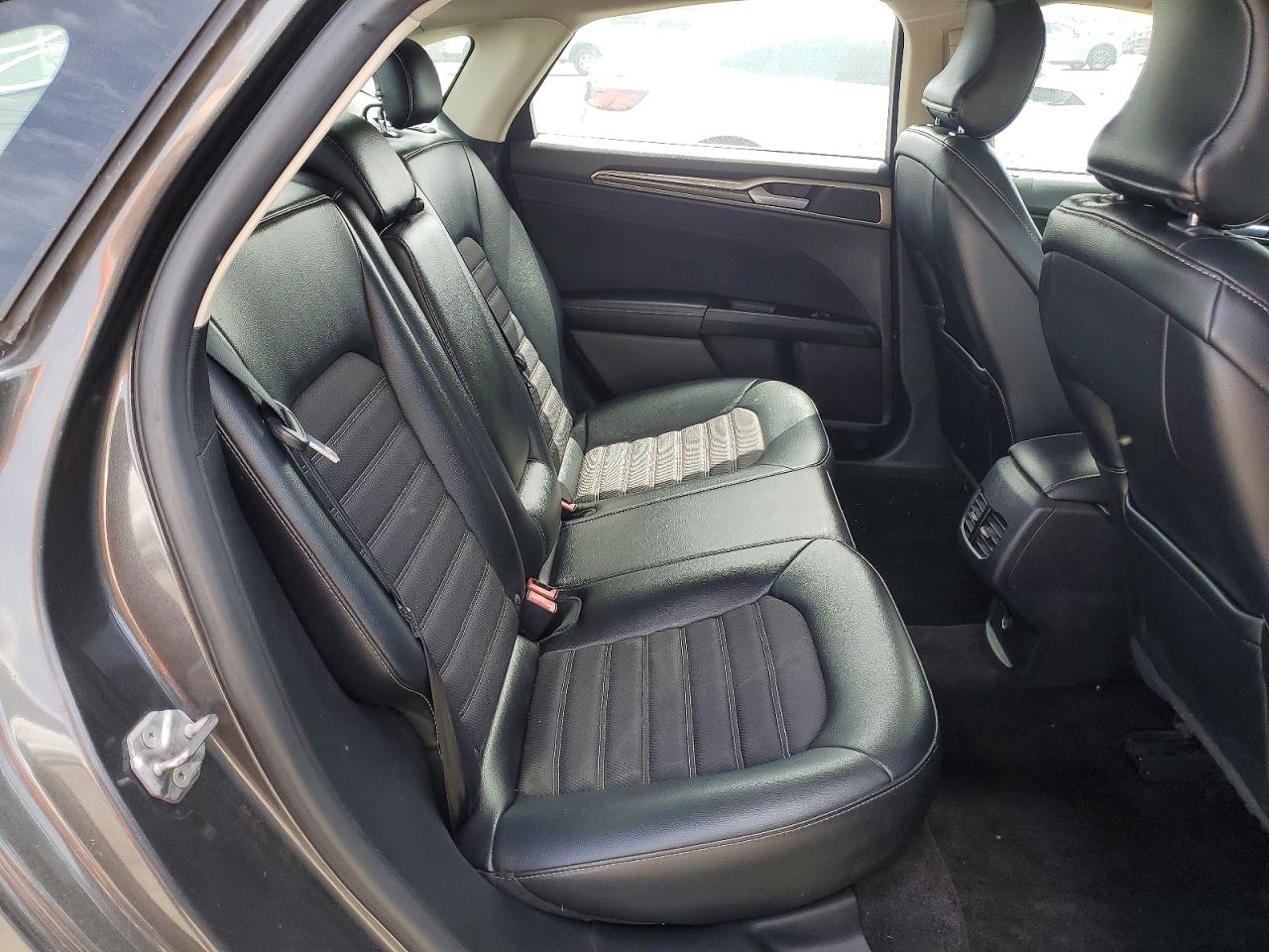 Ford Fusion Se