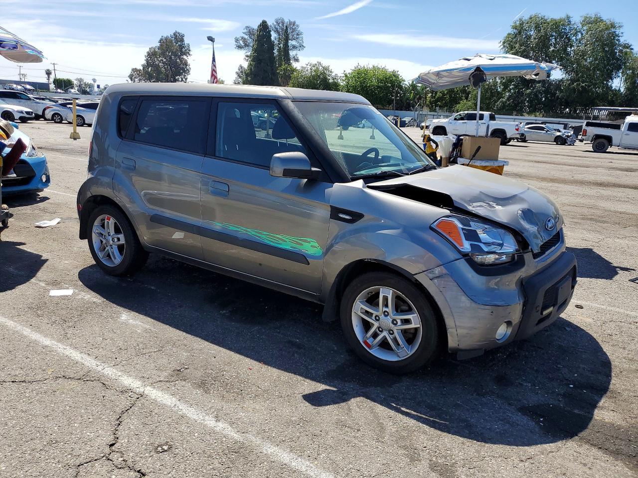 Kia Soul +