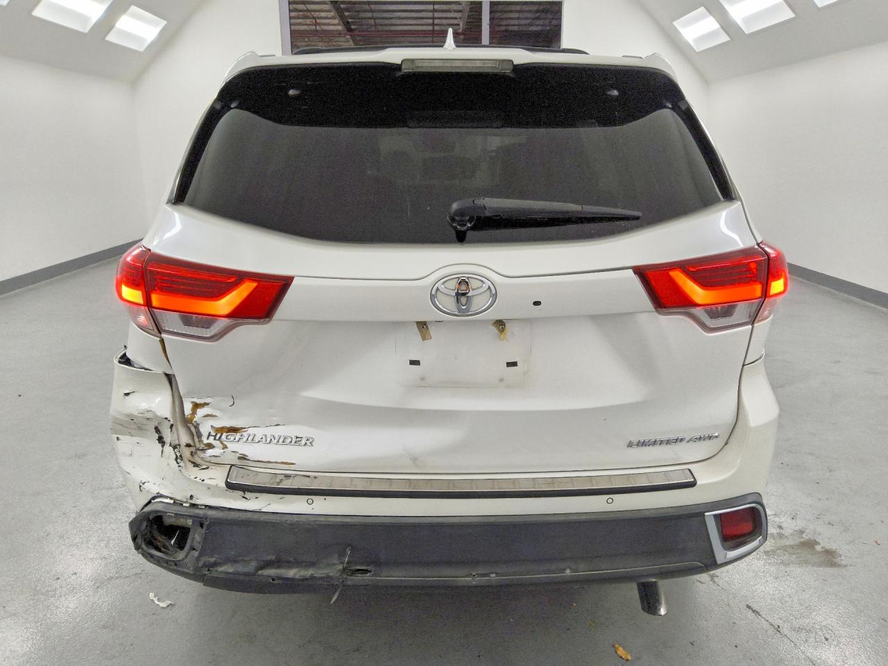 Toyota Highlander Limited