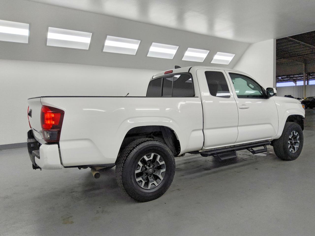 Toyota Tacoma Sr V6