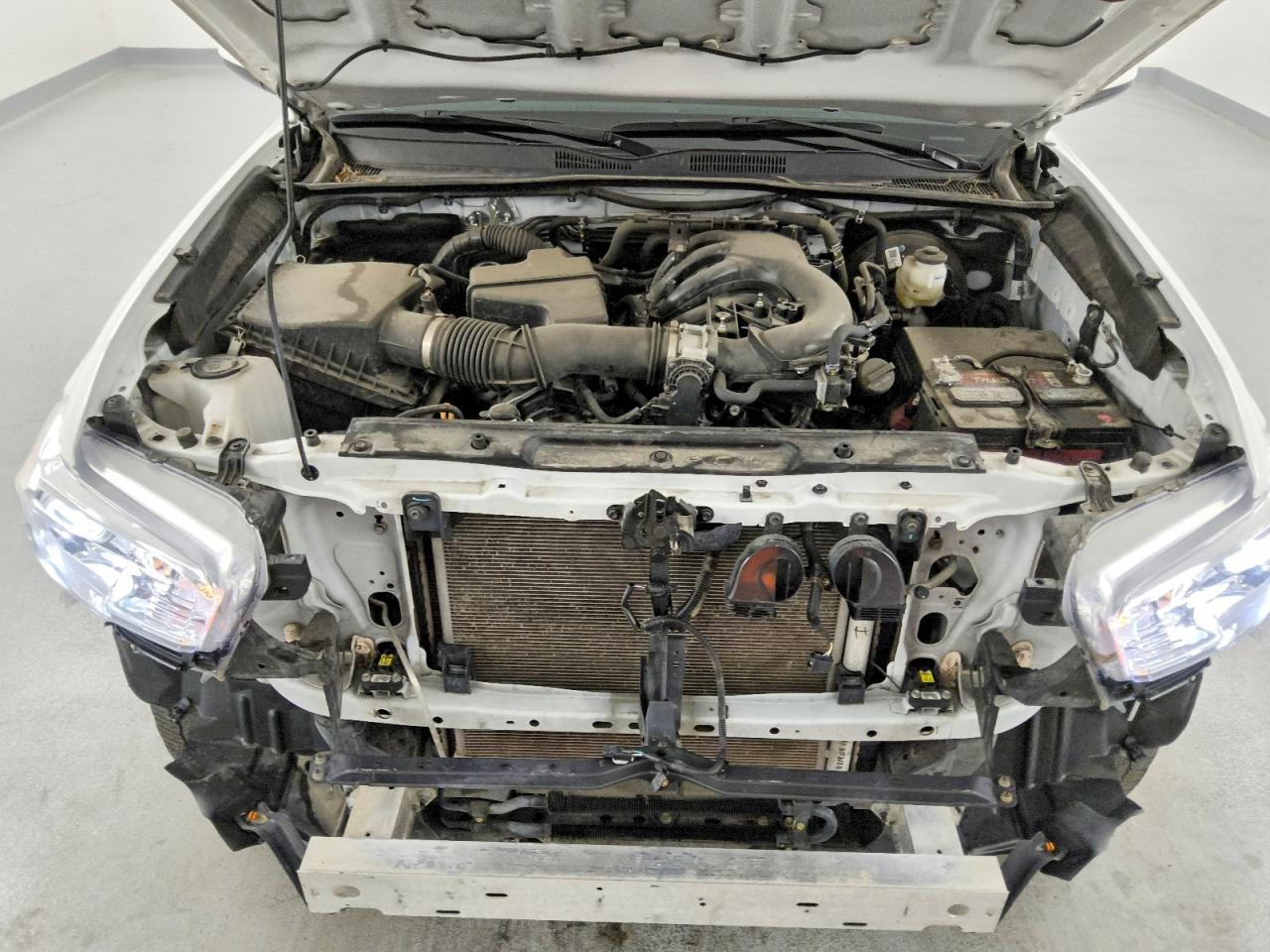 Toyota Tacoma Sr V6