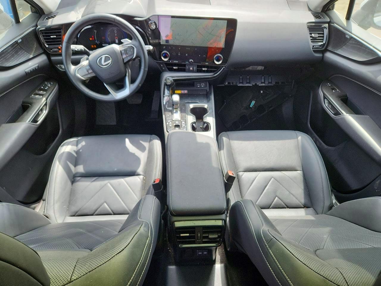 Lexus NX Luxury